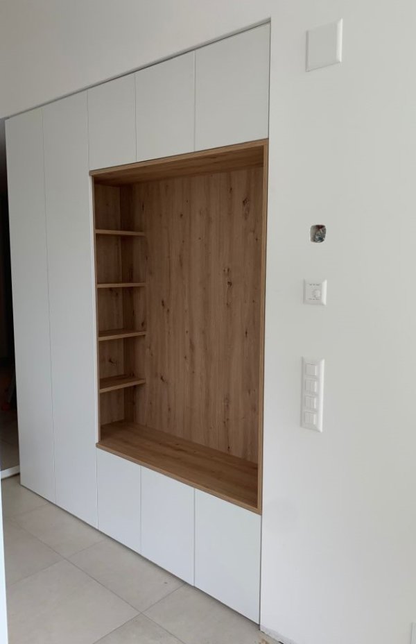 Armoire d'entrée